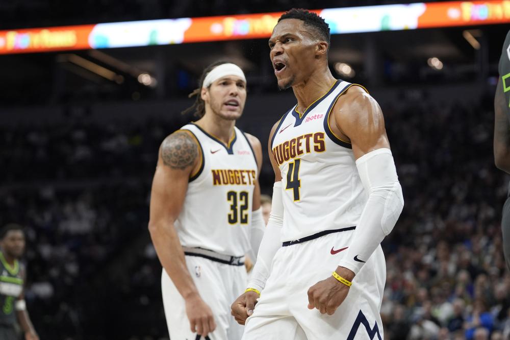 国足在首训 国足在首训